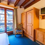 Et Du Scharrach Hotel 2*