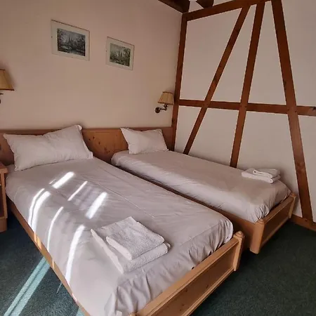 Et Du Scharrach Hotel 2*