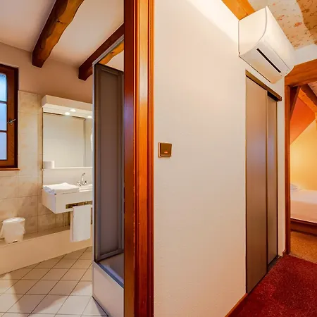 Et Du Scharrach Hotel