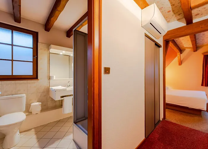 Et Du Scharrach 호텔